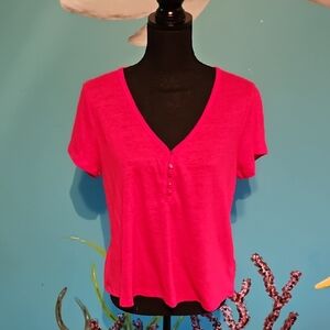 Old Navy Bright Red V-Neck Short Sleeve Tee